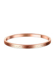 Ce magnifique et étincelant bracelet en acier or rose Je t'aime un peu trop passionnément est le moyen idéal pour répandre l'amour ! D'un design étonnant dans une couleur or légèrement rosée, ce bracelet se distingue des autres par son diamètre de 19 cm. 